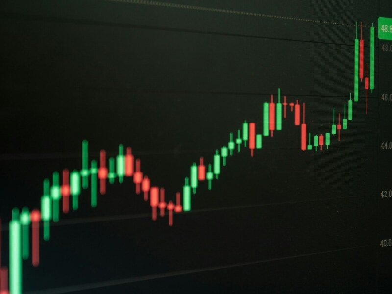 National Bank of Canada Stock Boldly Rises  Beats TSX