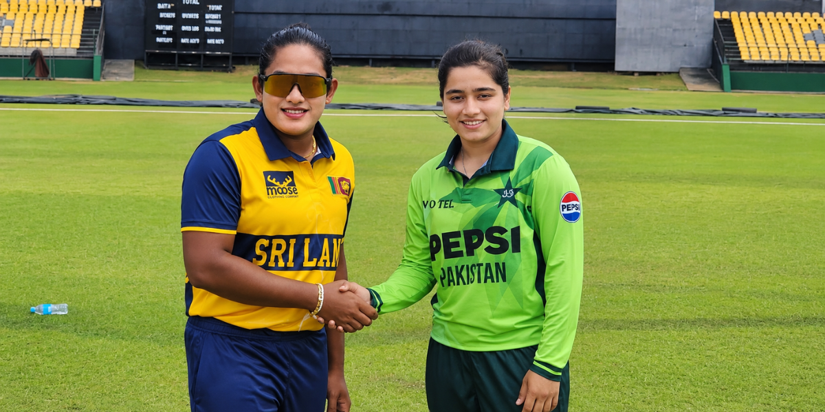 Pakistan vs Sri Lanka Women's ODI Series Begins in Hambantota 1 Pakistan vs Sri Lanka Women's ODI Series players shake hands