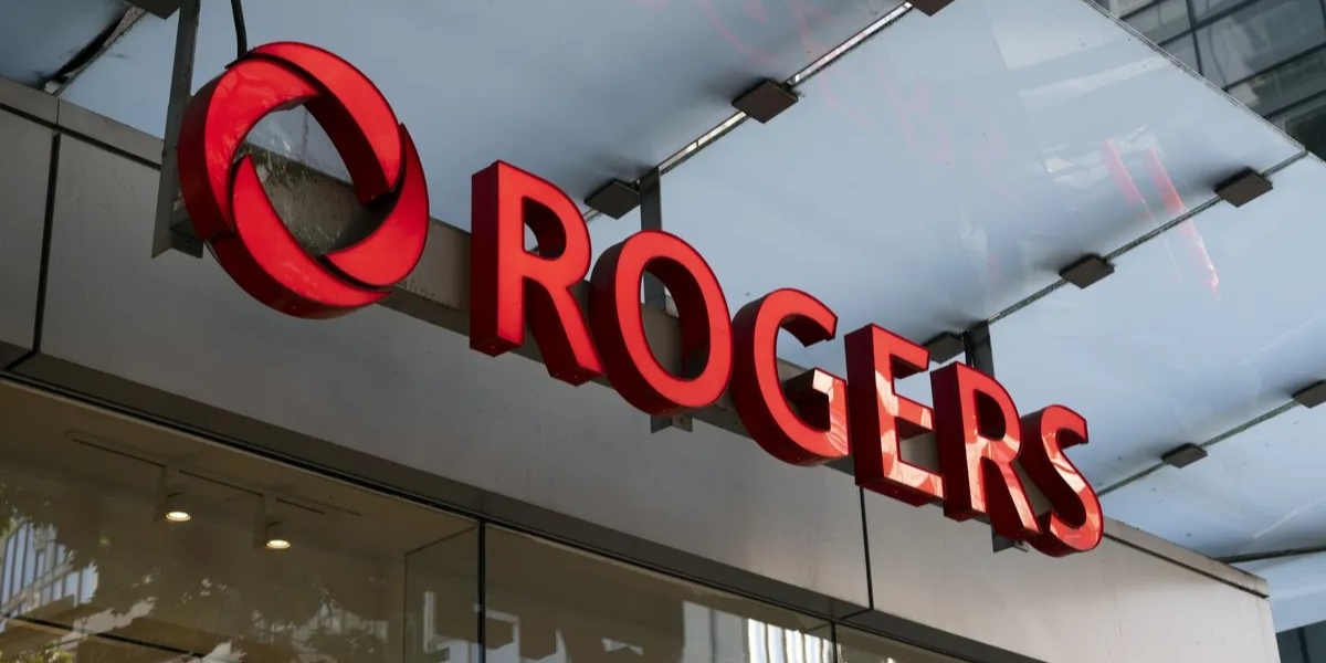 Rogers News Radio Stations Close Outside Toronto as 230 Jobs Are Cut 1 Rogers News Radio Stations closure sign outside Rogers building in Canada
