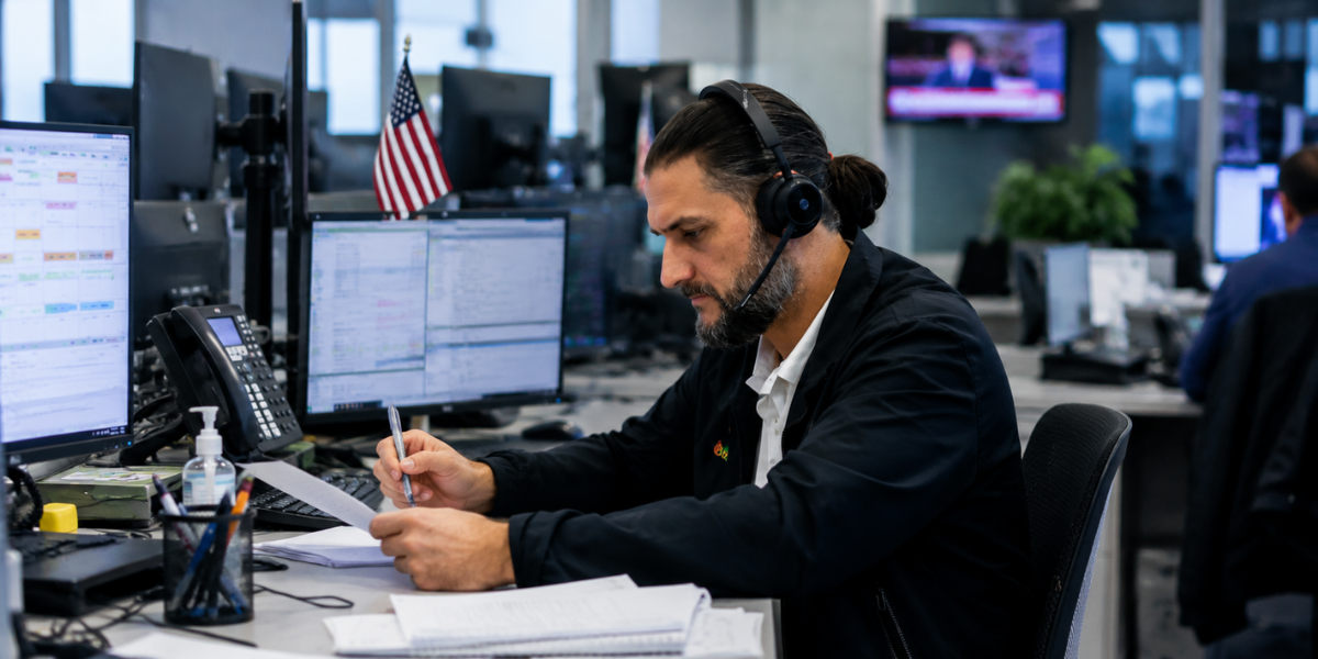 Kevin Warsh Credibility Questioned After Fed Holds Interest Rates Steady 1 Kevin Warsh credibility trader market reaction